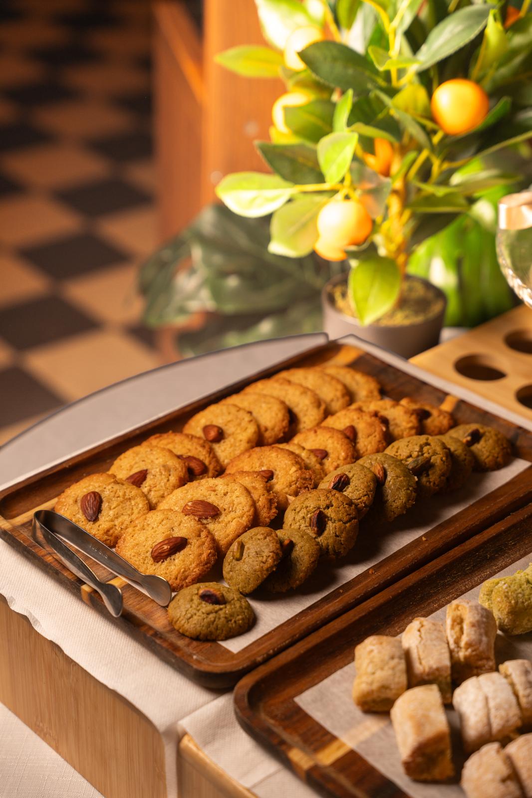 Biscuits italiens servis avec le café